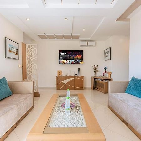 Central 2-Bedrooms Near Beach & Dining Tanger Ngoại thất bức ảnh