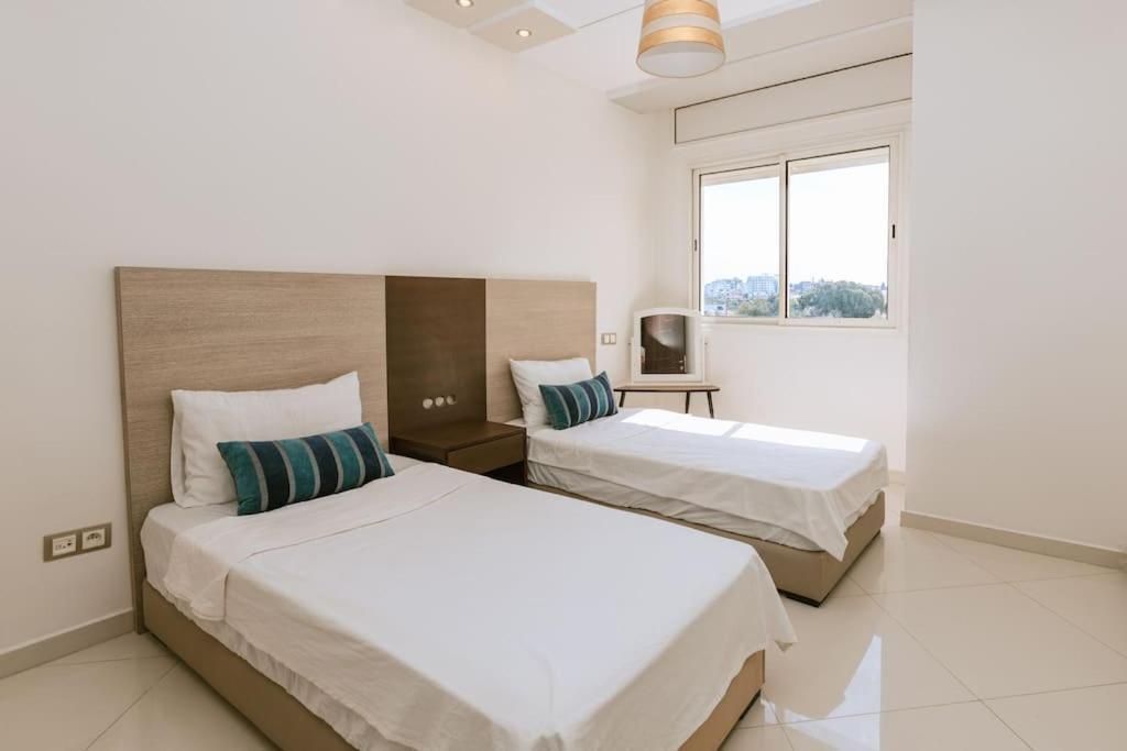 Central 2-Bedrooms Near Beach & Dining Tanger Ngoại thất bức ảnh