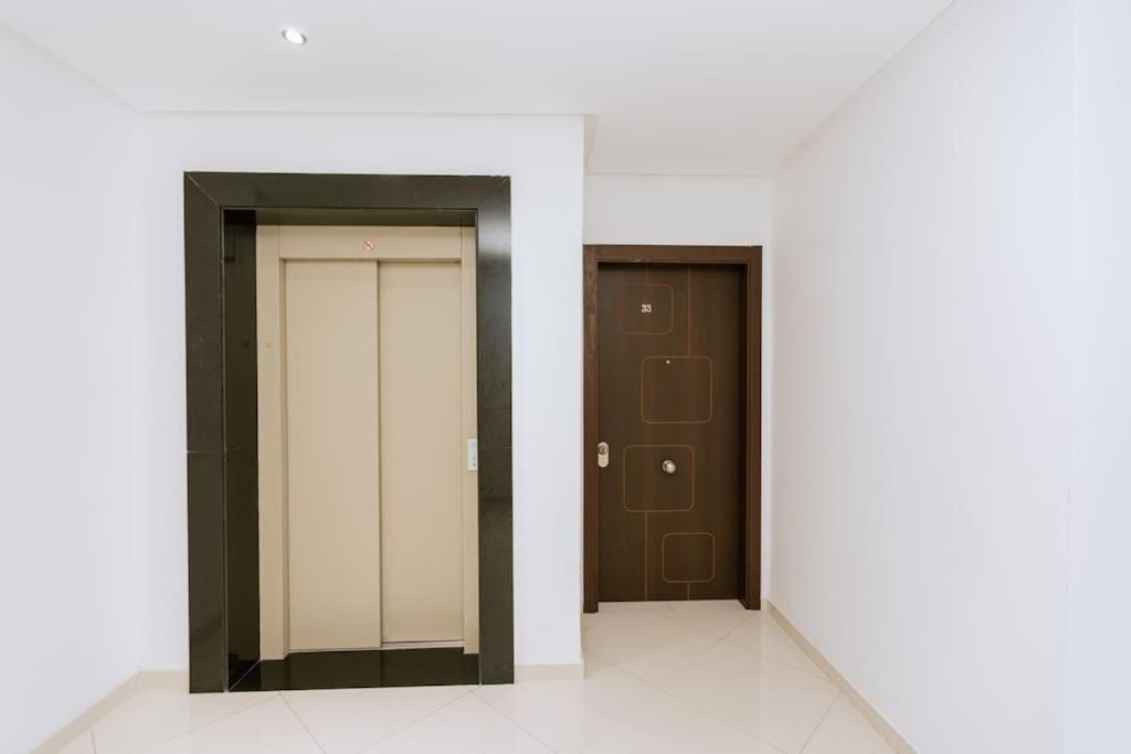 Central 2-Bedrooms Near Beach & Dining Tanger Ngoại thất bức ảnh