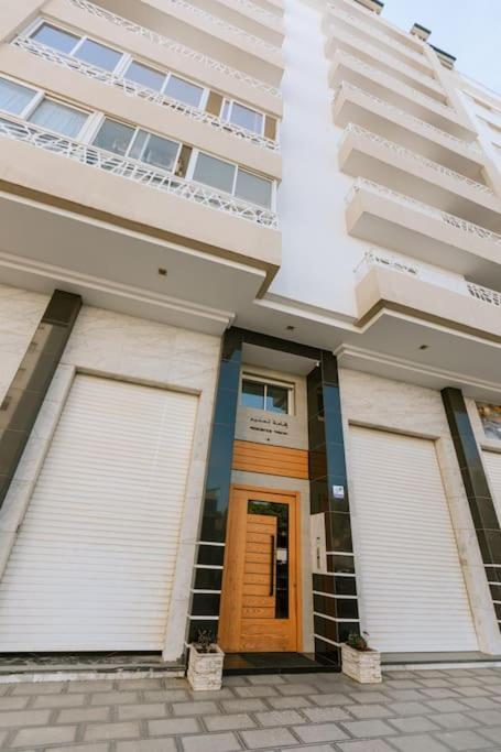 Central 2-Bedrooms Near Beach & Dining Tanger Ngoại thất bức ảnh